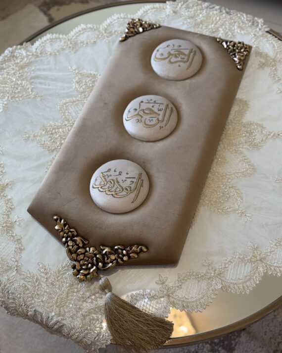 لوحة مخمل حائطية دبل تنجيد صناعة يدوية