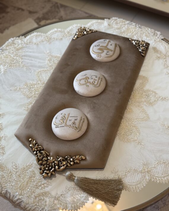 لوحة مخمل حائطية دبل تنجيد صناعة يدوية